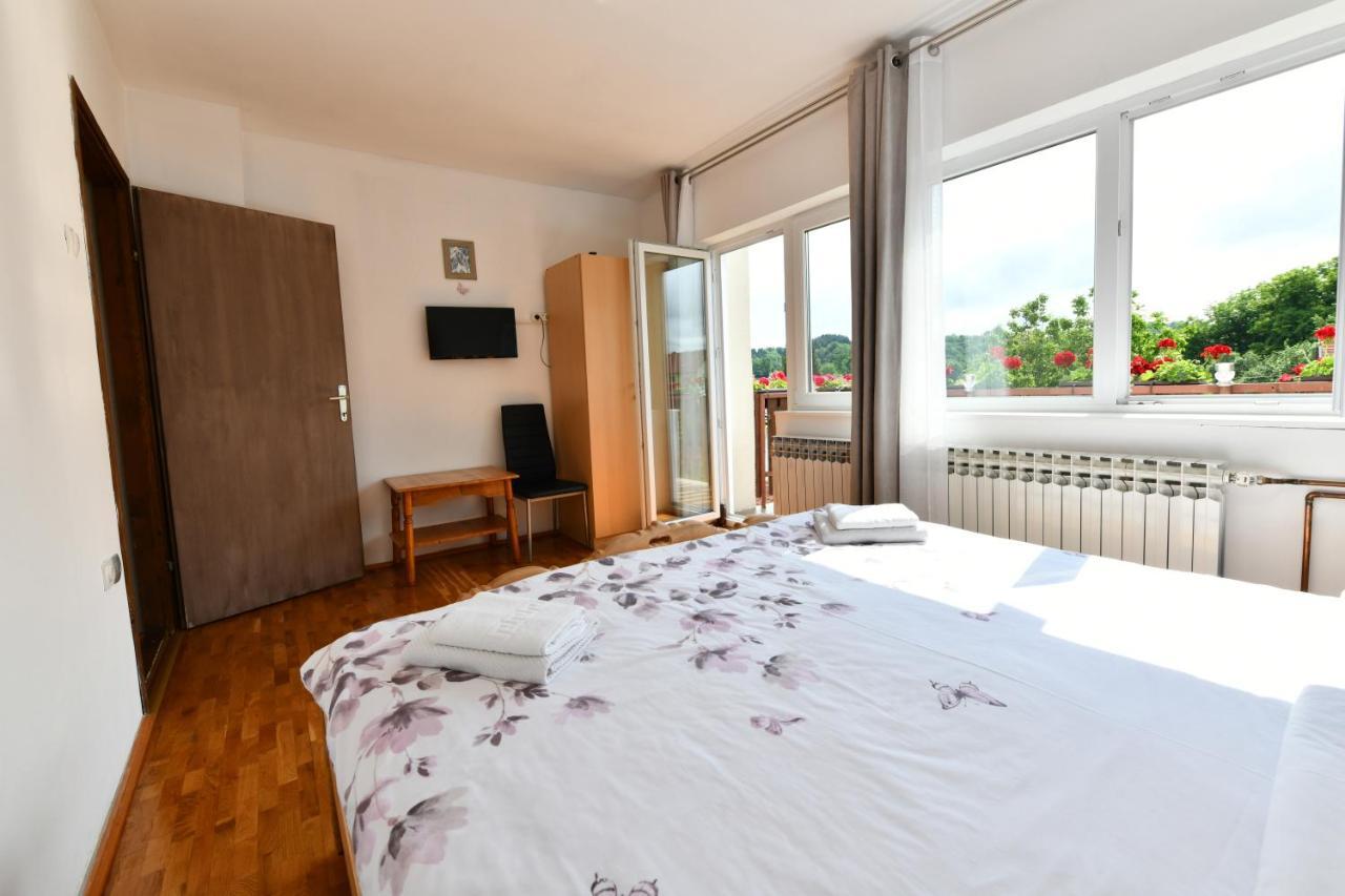 Apartment Marija Zupan Rakovica Kültér fotó