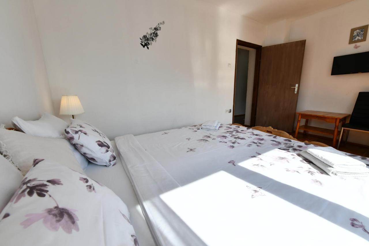 Apartment Marija Zupan Rakovica Kültér fotó